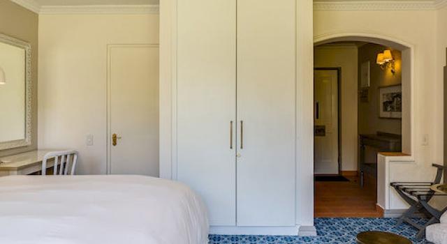 Protea Hotel By Marriott Cape Town Mowbray Exterior photo